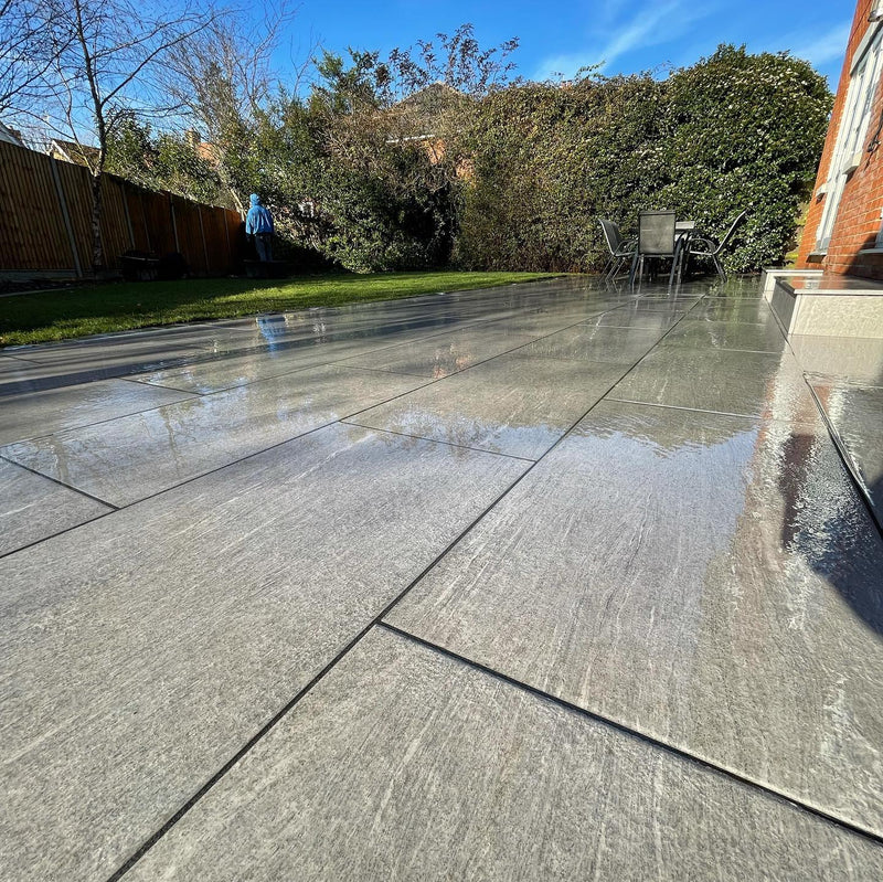 Load image into Gallery viewer, Promenade Coin - Grey Porcelain Paving Tiles - 1000 x 500 x 20mm