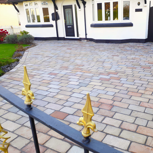 Raj Green Indian Sandstone Block Paving - 200 x 150 x 50mm - Sawn, Tumbled & Riven