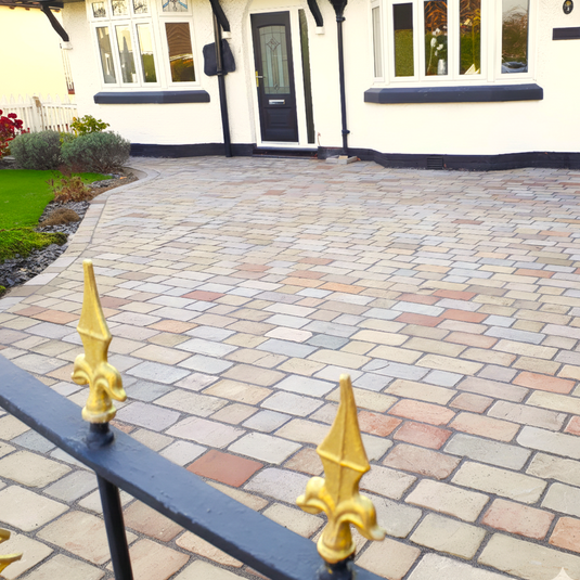 Raj Green Indian Sandstone Block Paving - 150 x 150 x 50mm - Sawn, Tumbled & Riven