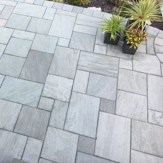 Kandala Grey Indian Sandstone Paving - 22mm Patio Pack - Mixed Sizes - Hand Cut & Riven