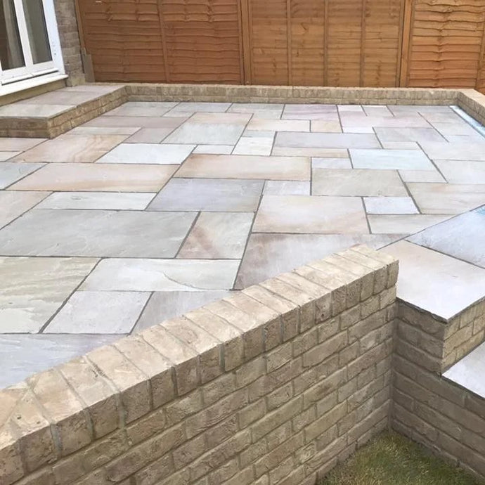 Ravina Indian Sandstone Paving - 290 x 290 x 22mm - Hand Cut & Riven