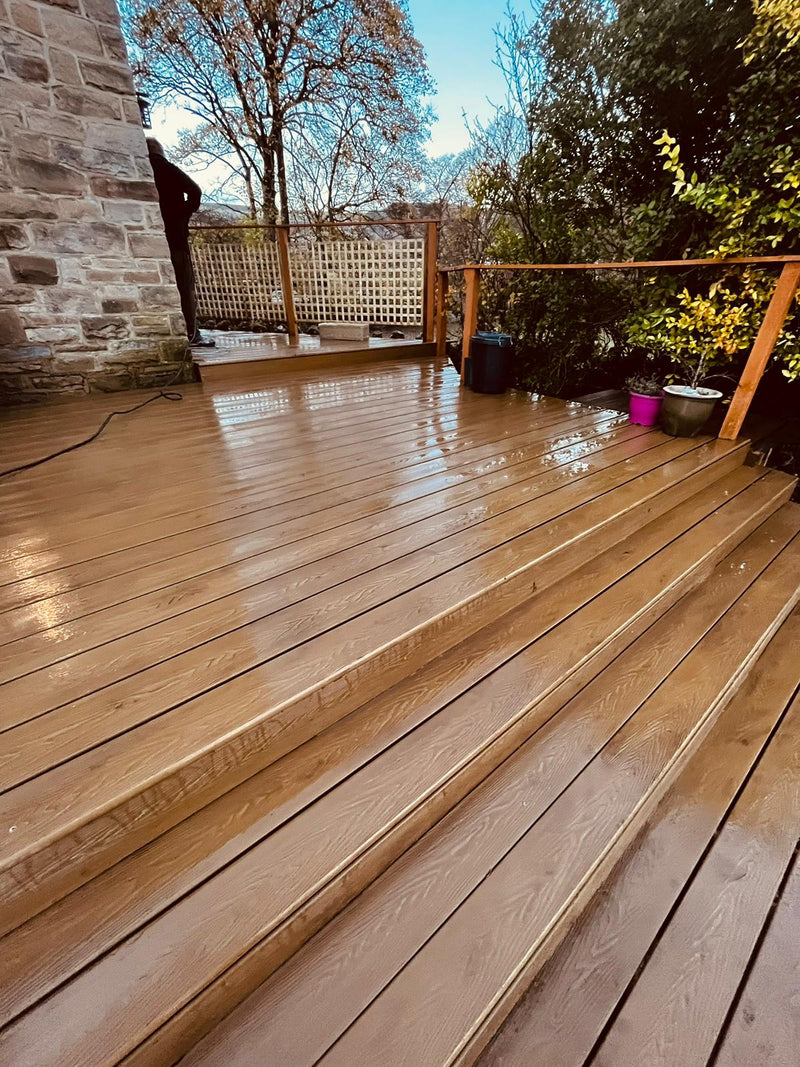 Load image into Gallery viewer, Soho Teak - Brown Composite Decking - Edging Trim - 3600 x 50 x 50 mm
