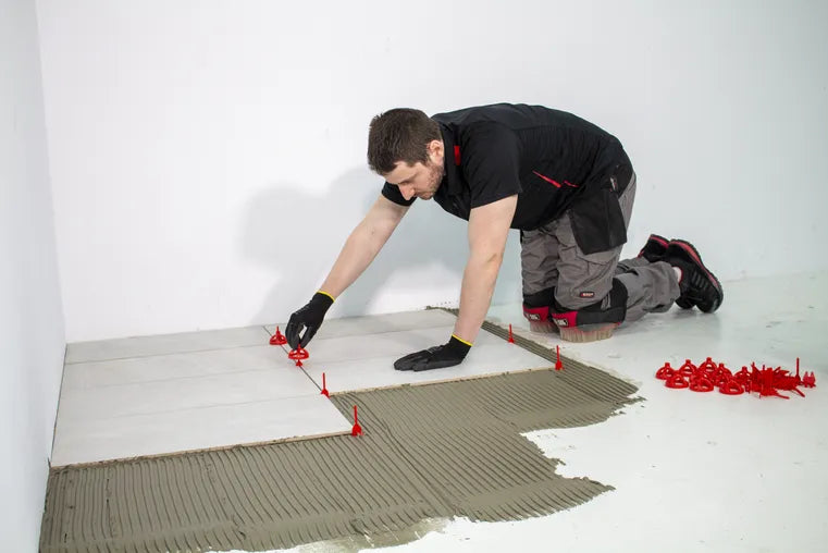 Load image into Gallery viewer, Rubi Levelling Cyclone Flat Bases For Porcelain Tiles (100 or 300 pcs)
