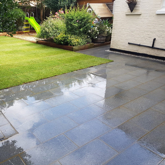 Dark Grey Granite Paving - 900 x 600 x 20mm - Sawn & Flamed