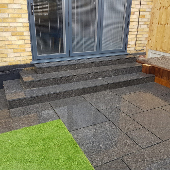 Emperor Black Granite Paving - Patio Pack - Mixed Sizes - Sawn & Brushed - Clearance