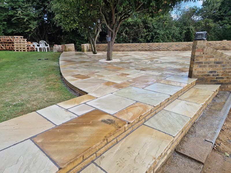 Load image into Gallery viewer, Mint Fossil Indian Sandstone Paving - 600 x 290 x 22mm - Hand Cut &amp; Riven
