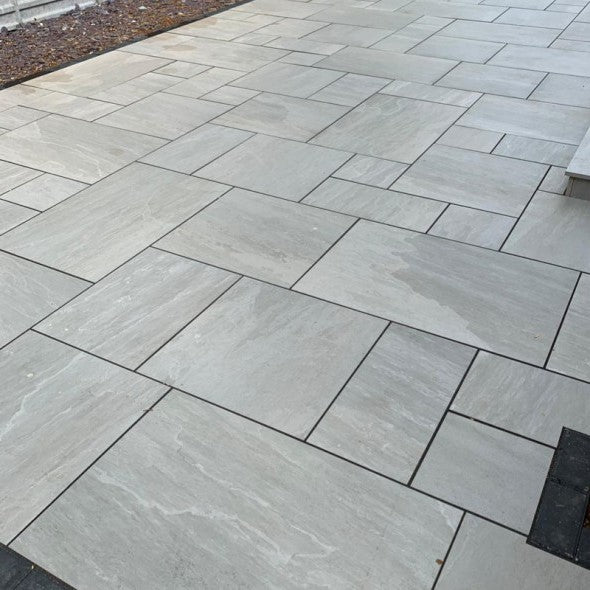 Load image into Gallery viewer, Kandala Grey Indian Sandstone Paving - 22mm Patio Pack - Mixed Sizes - Hand Cut &amp; Riven
