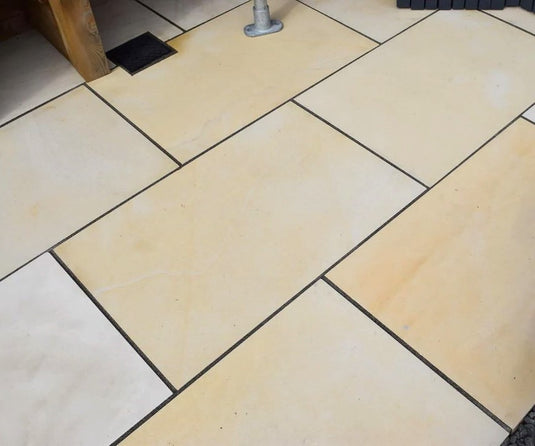 Mint Fossil Indian Sandstone Paving - 900 x 600 x 22mm - Sawn & Honed